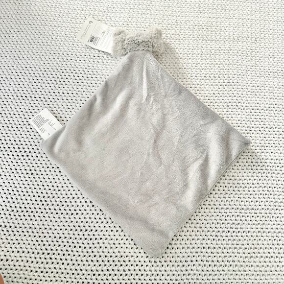 Pottery Barn Kids Light Grey Elephant Thumbie Baby Blanket Lovey Soft Toys NWT - Picture 6 of 9